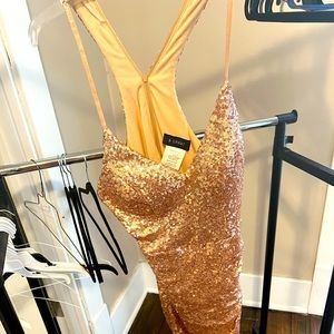 Mini cocktail sparkly dress